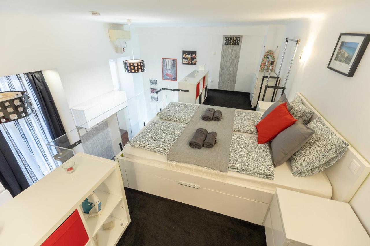 Bright & Shine Apartment Budapest Eksteriør billede
