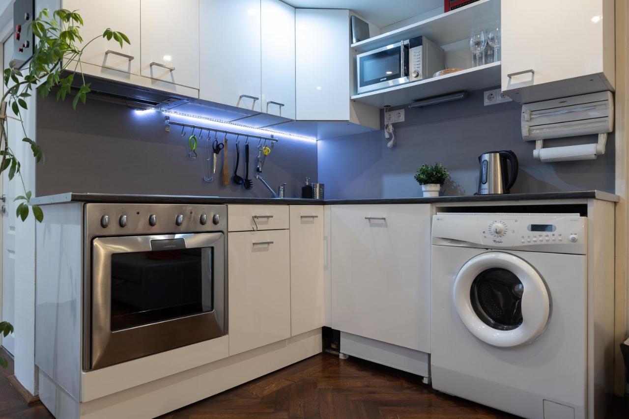 Bright & Shine Apartment Budapest Eksteriør billede